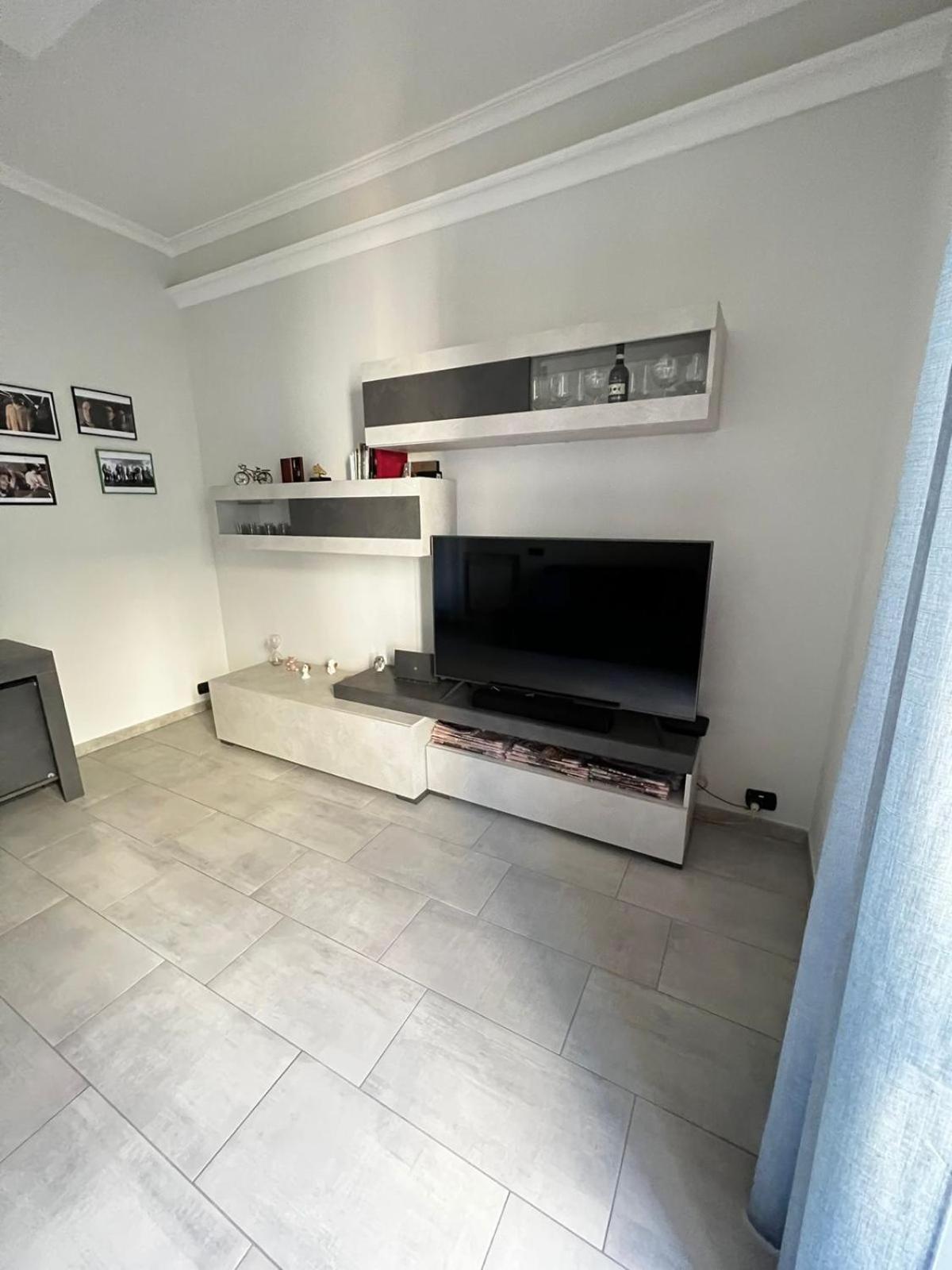 Francesco's Rhome Rom