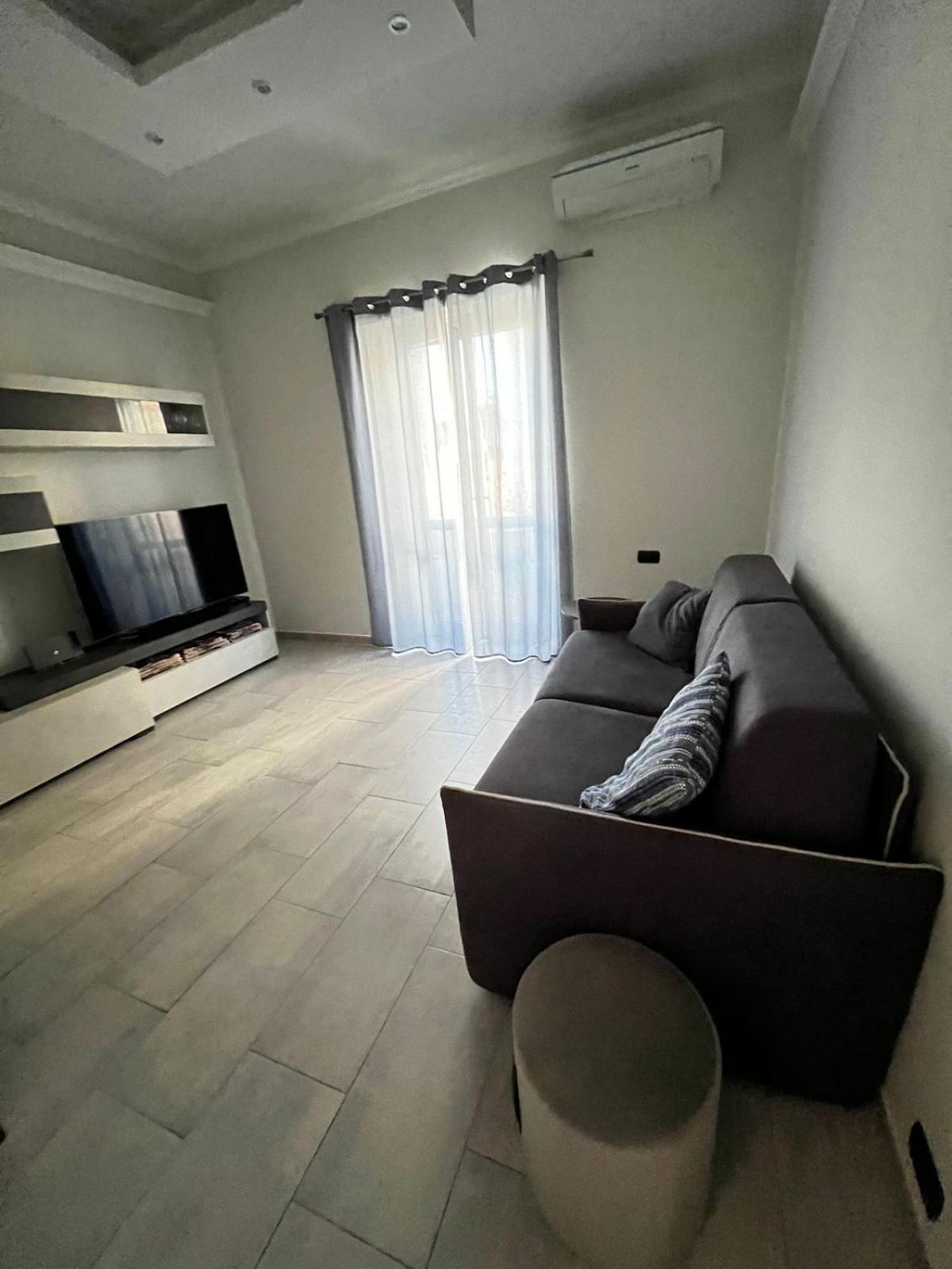 Francesco's Rhome Apartment *